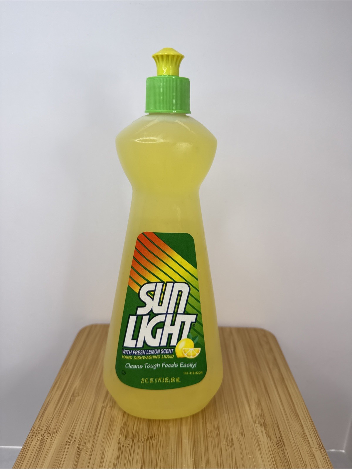 Vintage SUN LIGHT Dishwashing Liquid Clear Bottle Lemon 22oz ‘95 NOS