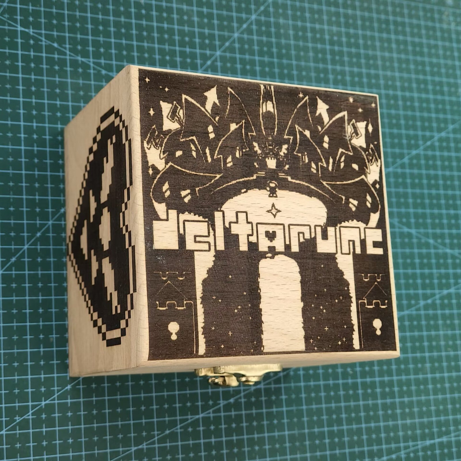 DELTARUNE Game Wooden Electronic Music Box Handmade Unique Gift