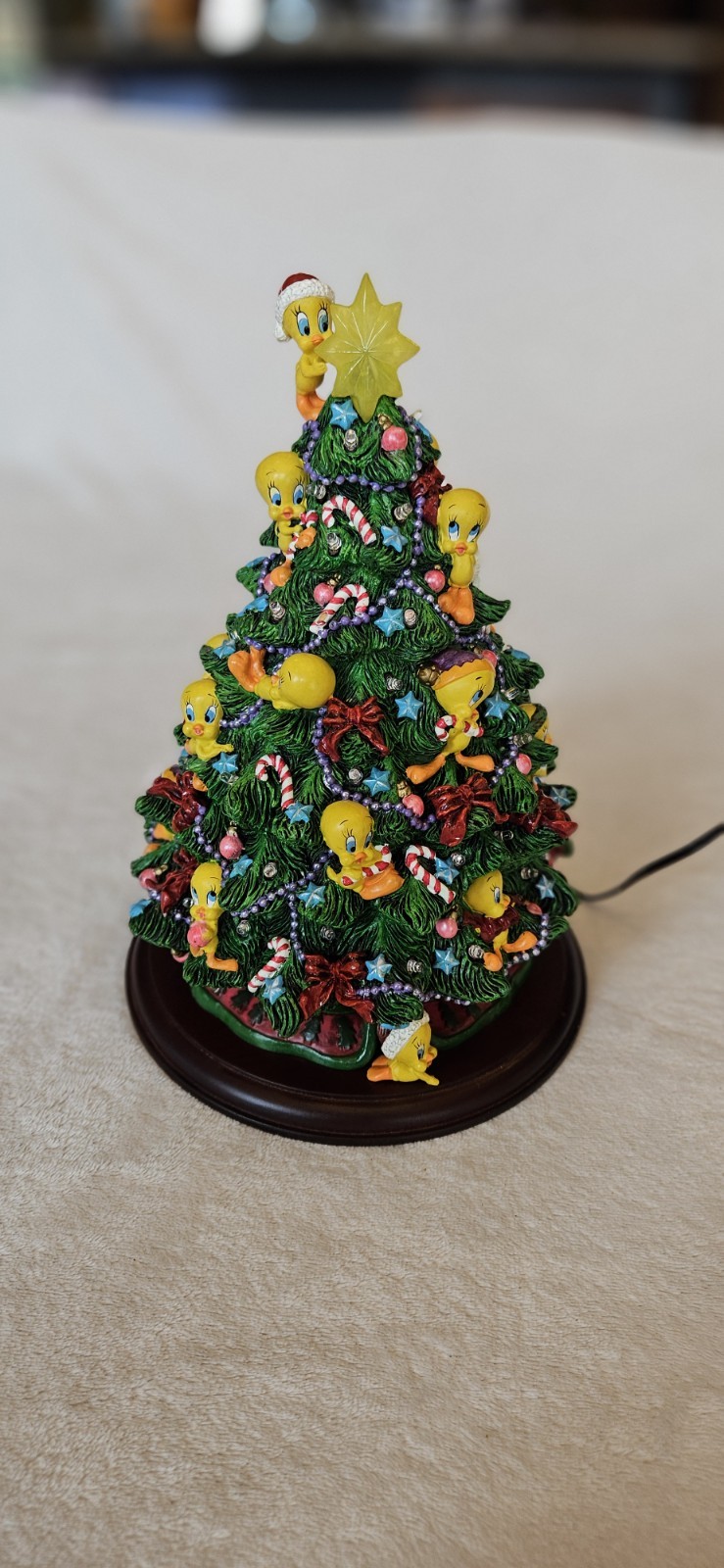 Danbury Mint The Tweety Christmas Tree W/Sylvester Hiding Works Great