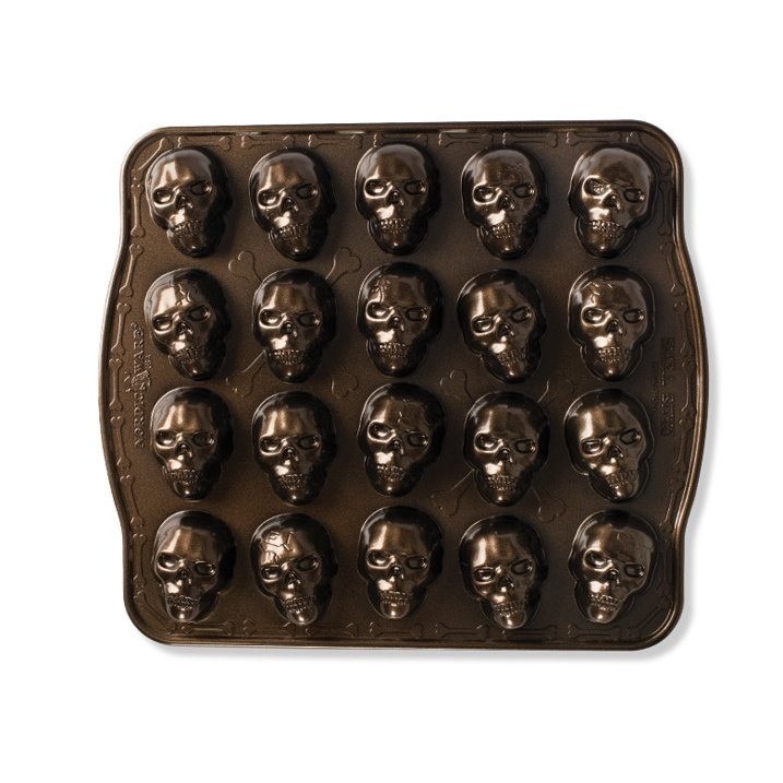 Nordic Ware Skull Bites Cakelet Pan Halloween Baking Mold FREESHIP Nordic Ware Skull Bites Cakelet Pan Halloween Baking Mold FREESHIP