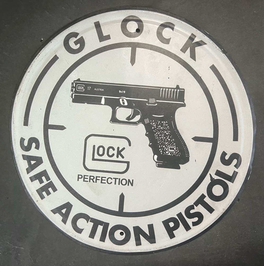 Vintage Glock Safe-Action Pistols metal  12\