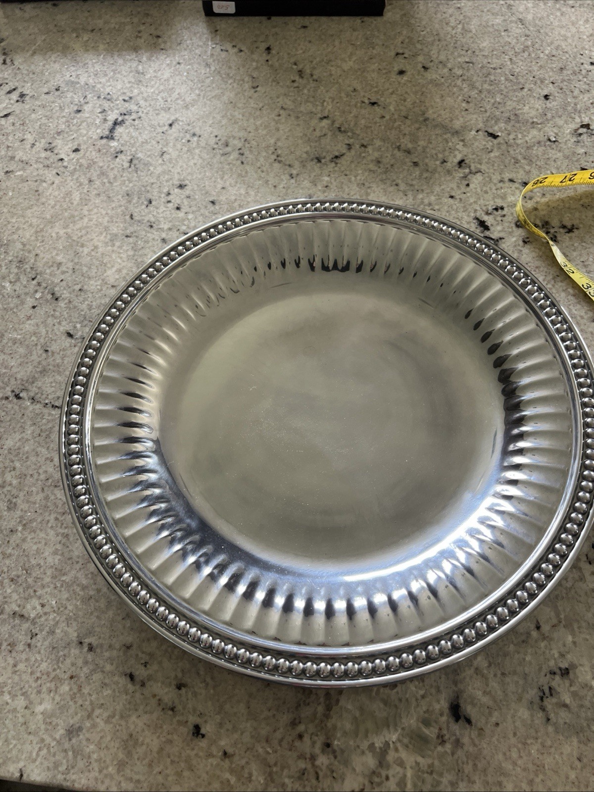 Wilton Armetale RWP Flutes and Pearls Round Serving Platter 13.5\