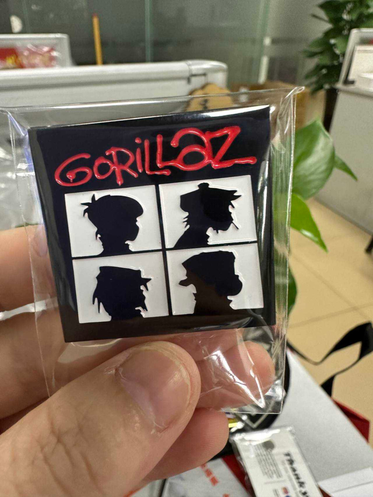 Gorillaz enamel Pin - Electronic music - Hip Hop - Lapel - Demon Days - dare