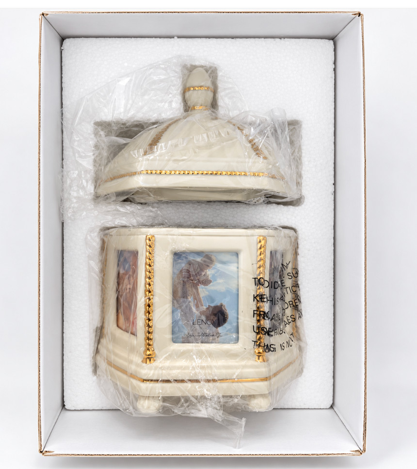 Lenox Portrait Gallery II Gazebo 6 Photo Box 6225981 Ivory Gold NIB Rare