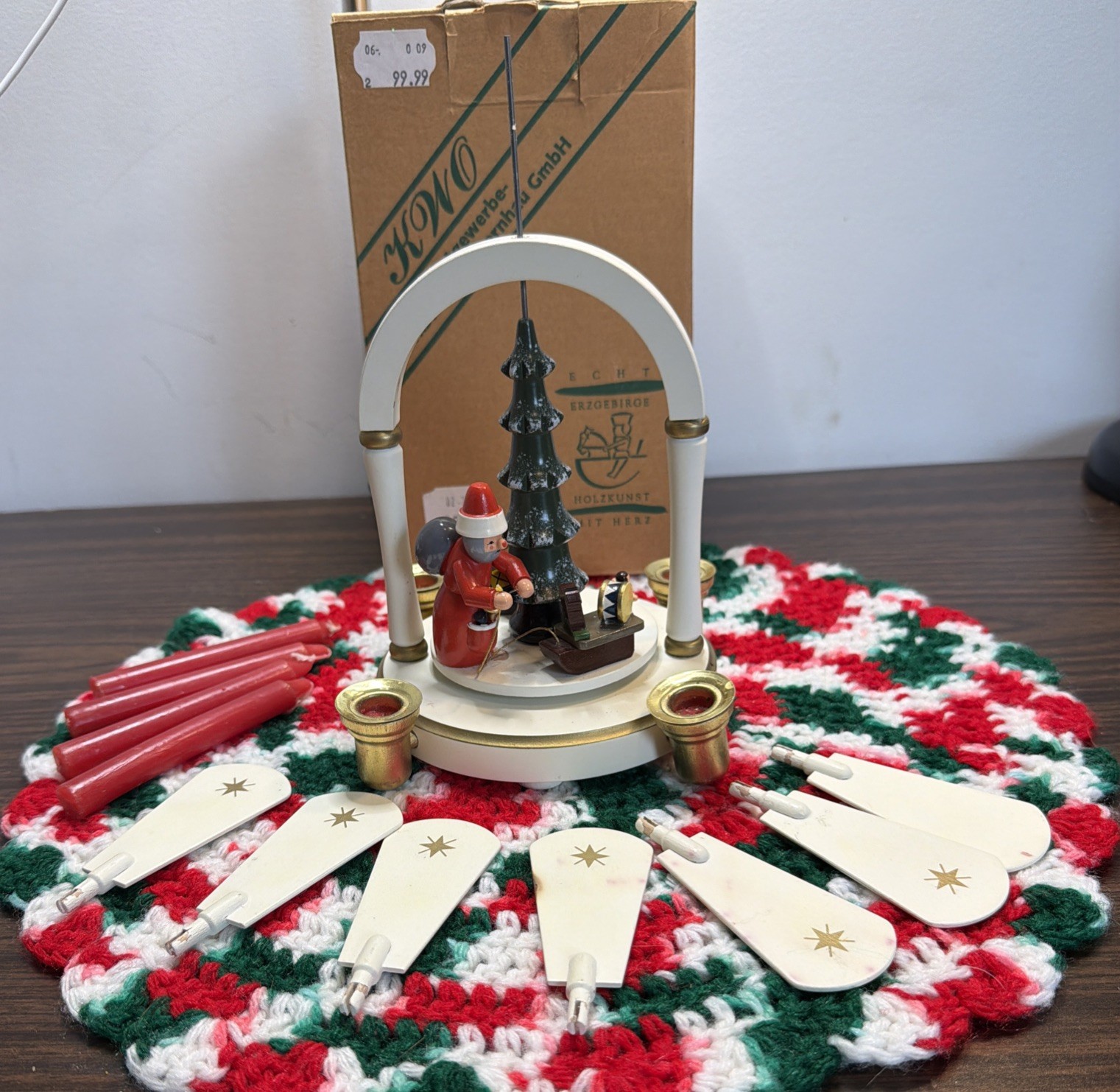 Rare KWO German Christmas Pyramid White Arch Children 7.00.9.3 W/ Box 2000