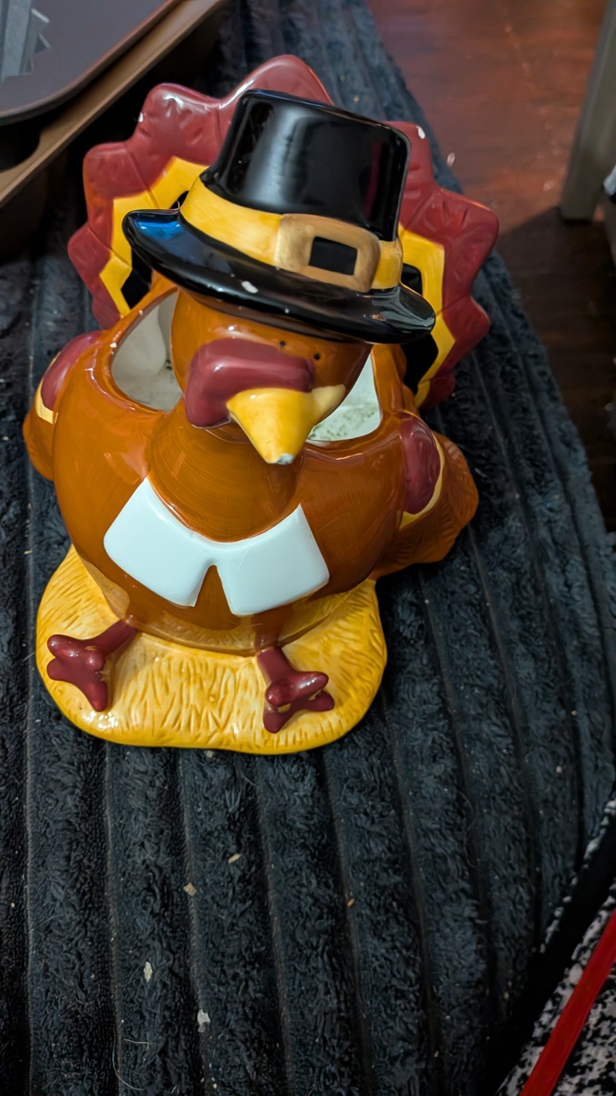 Vintage Teleflora Gifts Thanksgiving Pilgrim Turkey Planter Candy Dish Display
