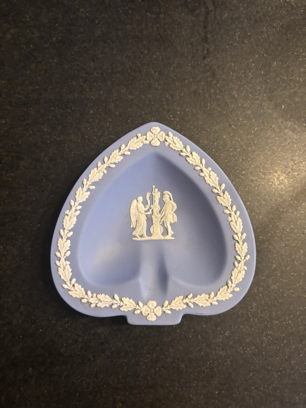 Wedgwood Mullingar Pewter Blue Jasperware Style heart Dish – Neoclassical