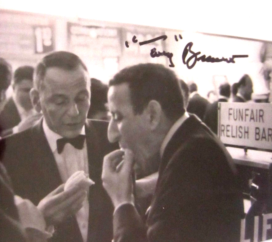 Tony Bennett singer crooner signed autographed 5x7 photo BAS Beckett authentic