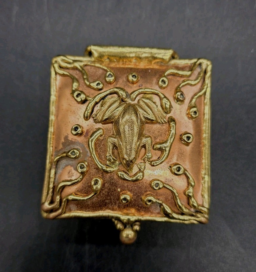 LUNACY Mary Mundy Studio Hand Crafted Copper & Brass Art Nouveau Style Frog Box 