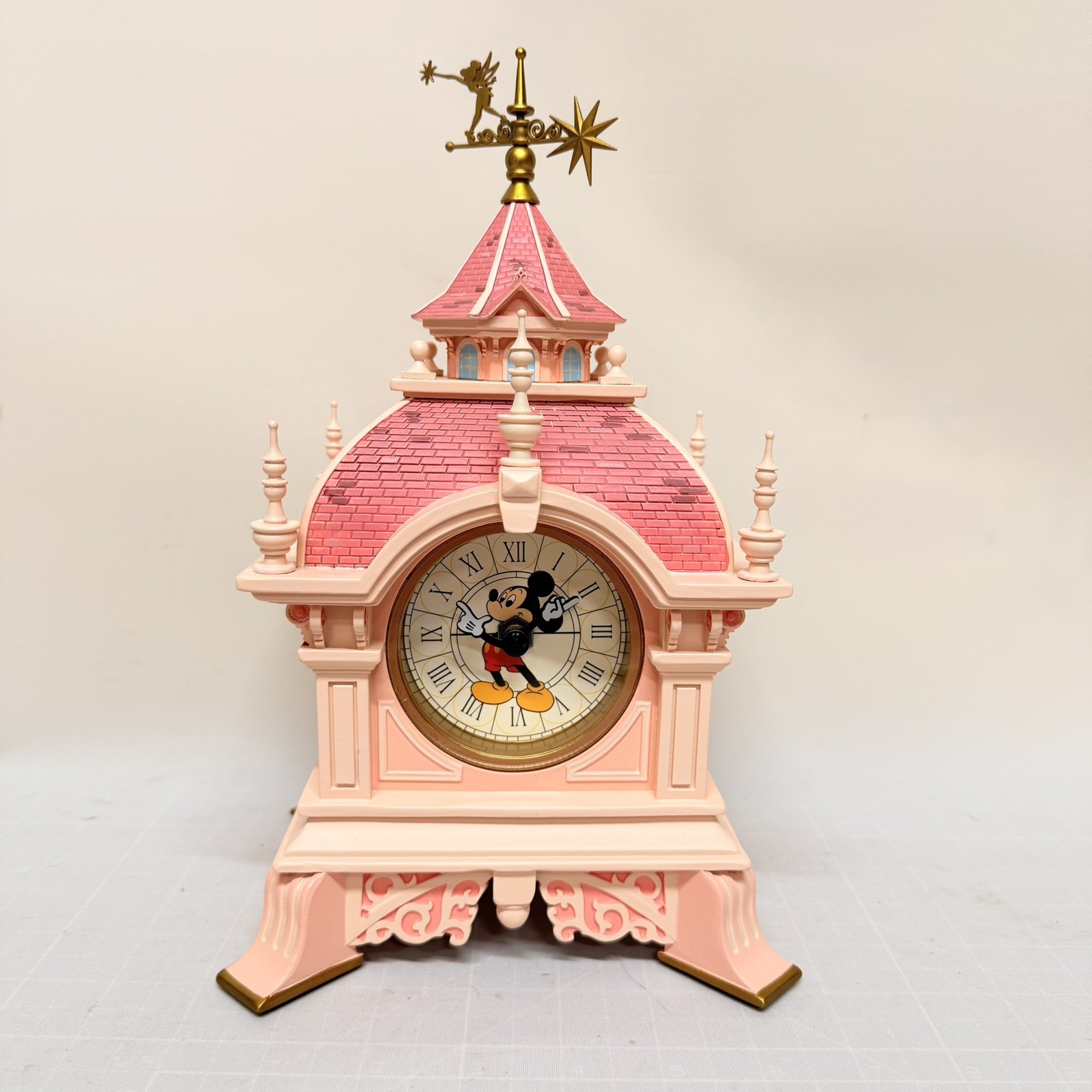 Exclusive Disneyland Paris Hotel Clock - Mickey Mouse - *Brand New In Box* Exclusive Disneyland Paris Hotel Clock - Mickey Mouse - *Brand New In Box*