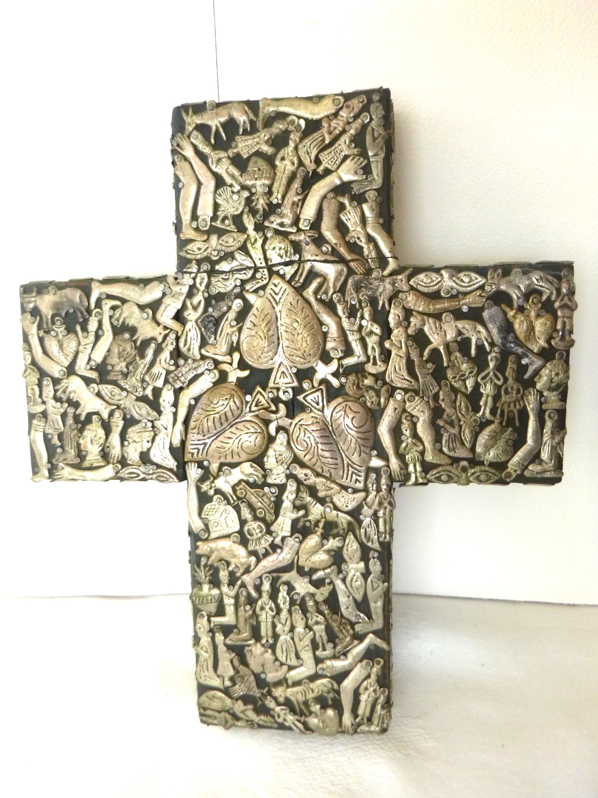 Handmade Wooden Milagro Cross Rustic Mexican Folk Art Religious Wall Decor 11x9\