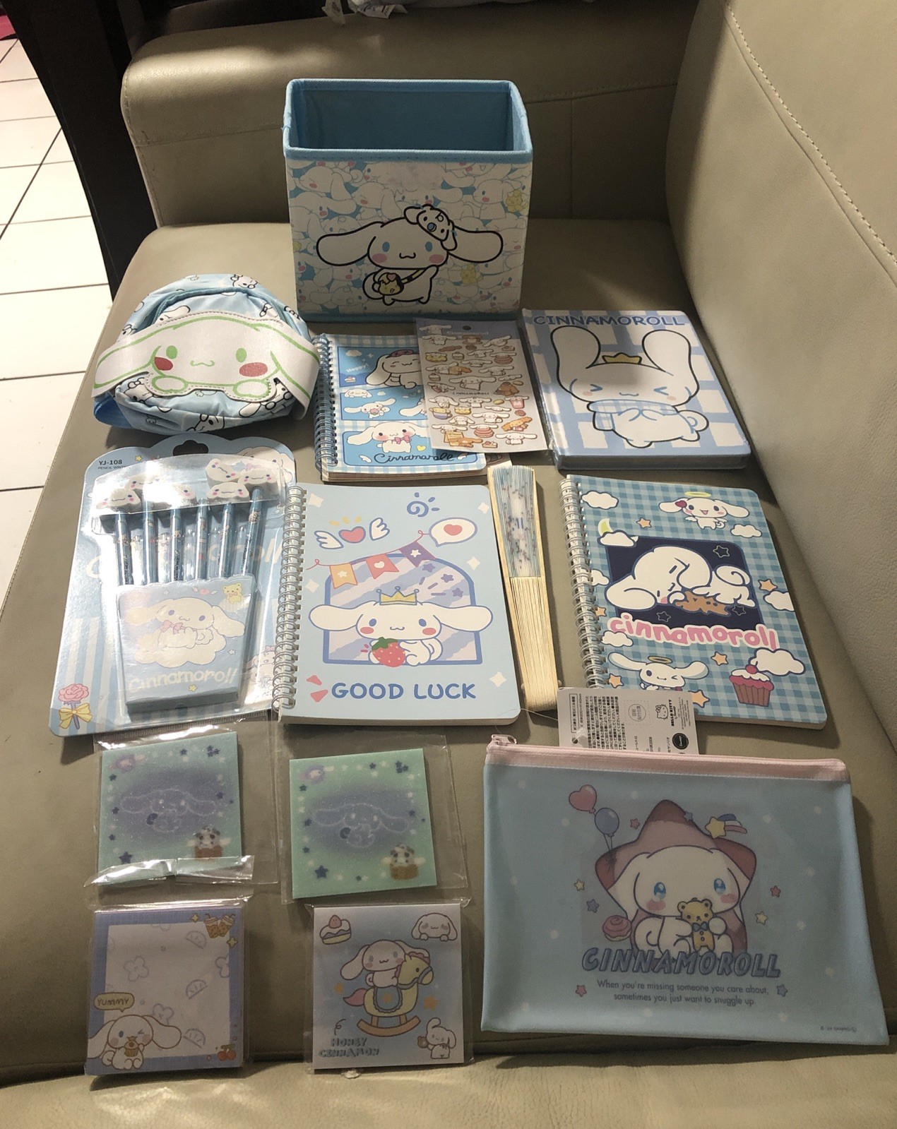Sanrio Cinnamon roll Bundle