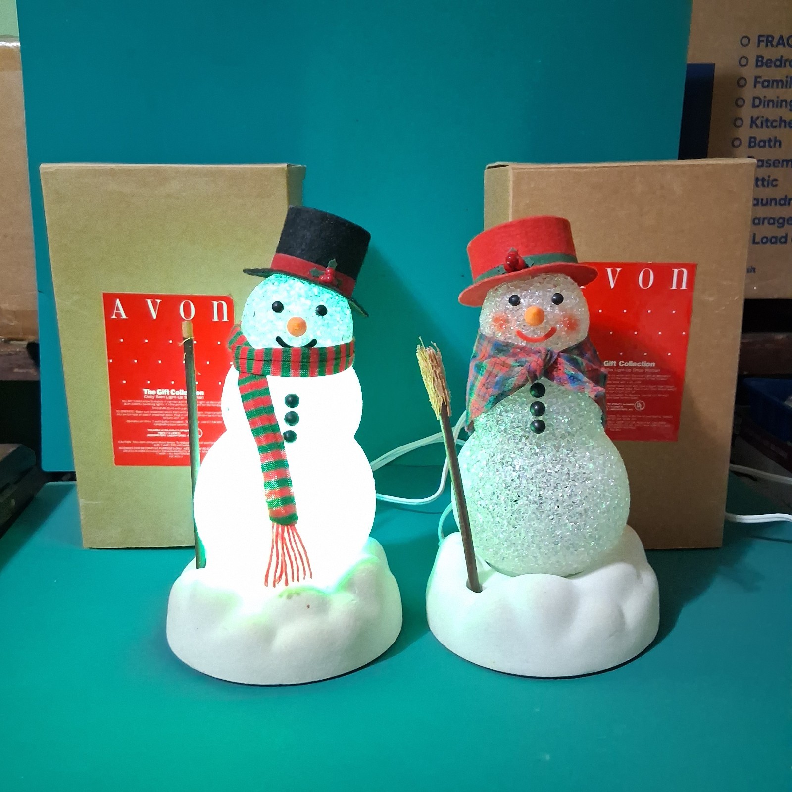 Vintage Avon Chilly Sam & Chilly Samantha Light Up Snowmen Color Change Figures