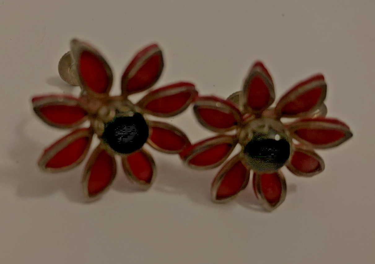 vintage estate red enameled flower screw back earrings