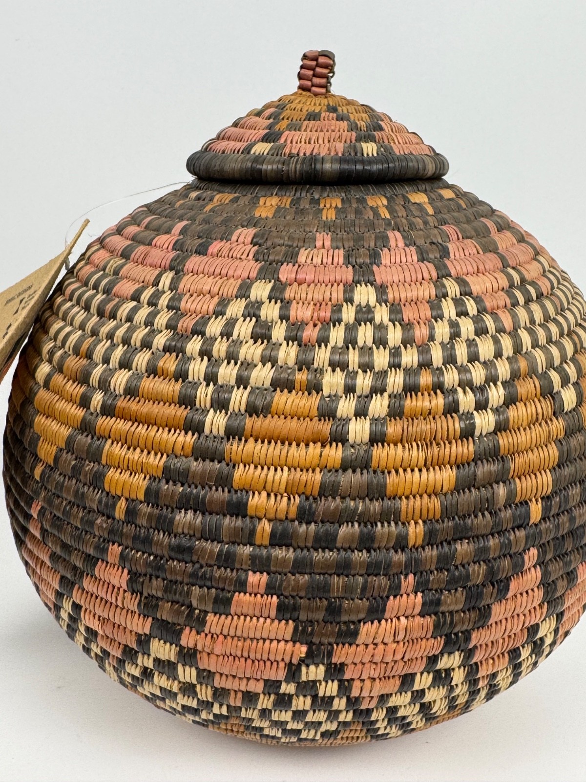 Traditional Zulu Isichumo Basket 10\