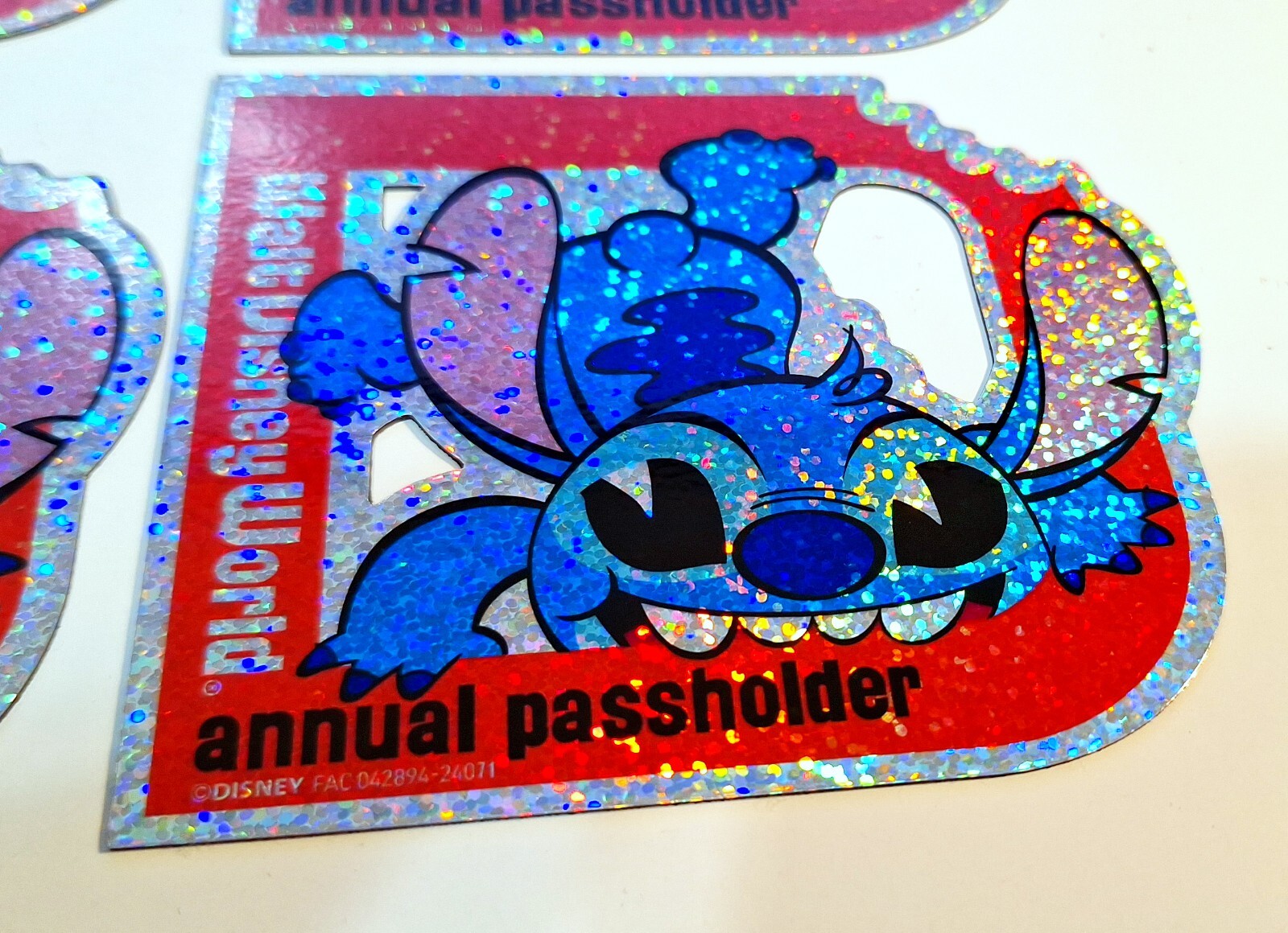 Aftermarket Walt Disney Annual Passholder Stitch in DIAMOND GLITTER 2024 magnet