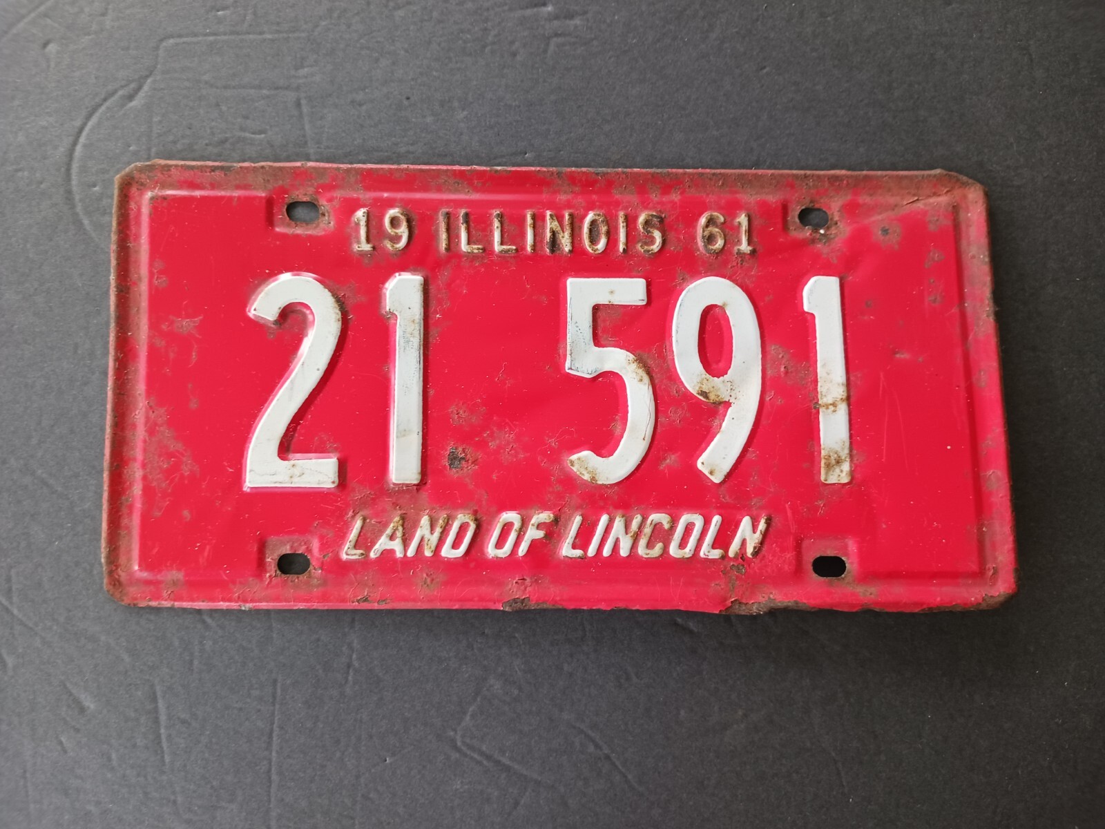 1961 Illinois IL License Plate 21 591