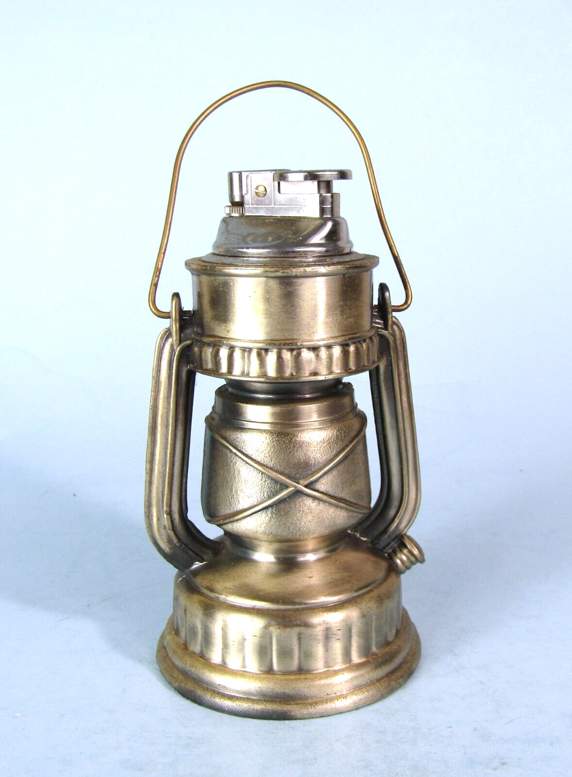 FIGURAL METAL KEROSENE LANTERN VINTAGE NOVELTY TABLE LIGHTER RARE