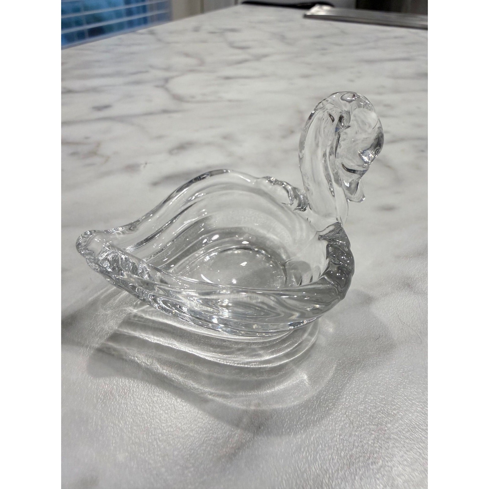 Vintage Clear Glass Swan Open Salt Trinket Dish Ring Holder Candy Nut Bowl Vintage Clear Glass Swan Open Salt Trinket Dish Ring Holder Candy Nut Bowl