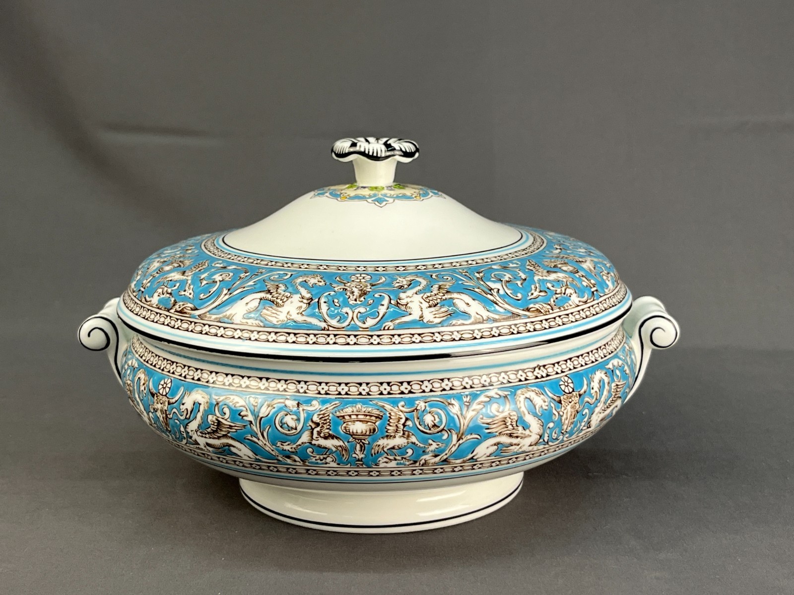 Wedgwood Florentine Turquoise 10