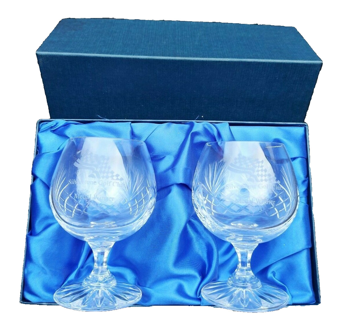 SILVERSTONE GOLF CLUB MEDAL WINNER 2003 SET OF TWO BRANDY COGNAC GLASSES BOXED