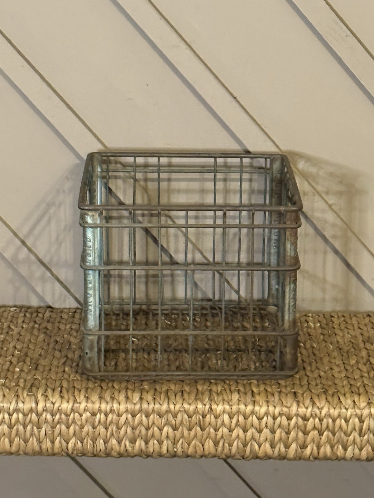 Vintage Gustafson’s Dairy Metal Milk Crate Green Cove Springs FL Wire Carrier