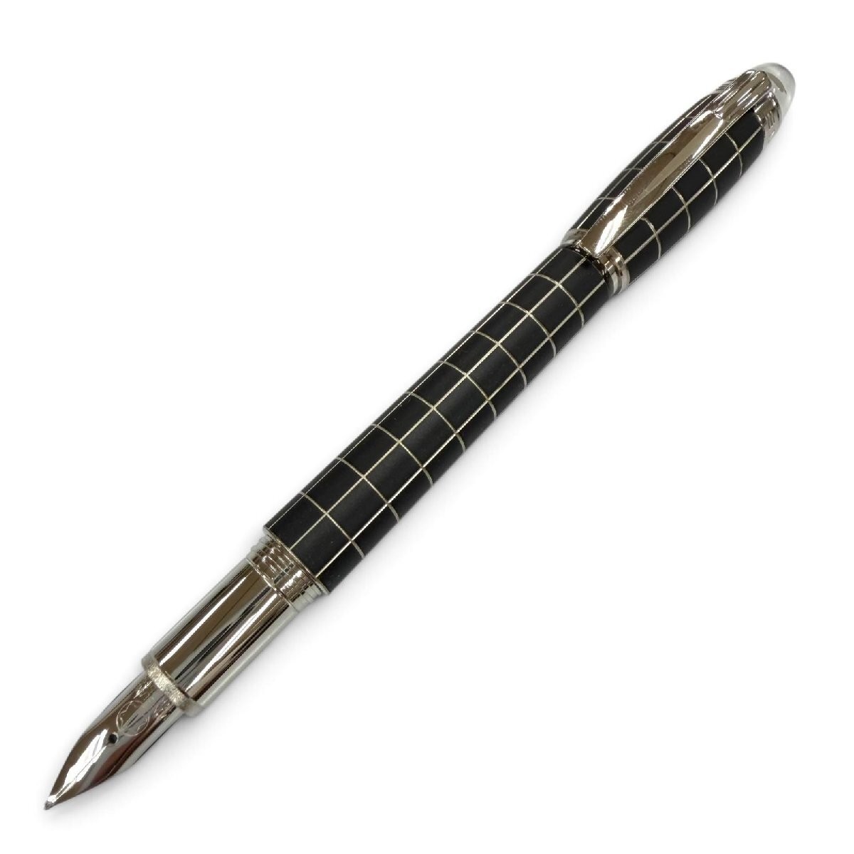 Good MONTBLANC StarWalker 14K M Medium Black Rubber Silver Fountain Pen Germany