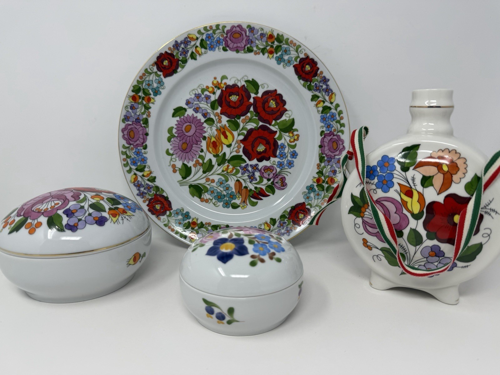 Vintage Kalocsa Hungary Hand Painted Porcelain 4 Pc Lot Plate Flask Trinket Box