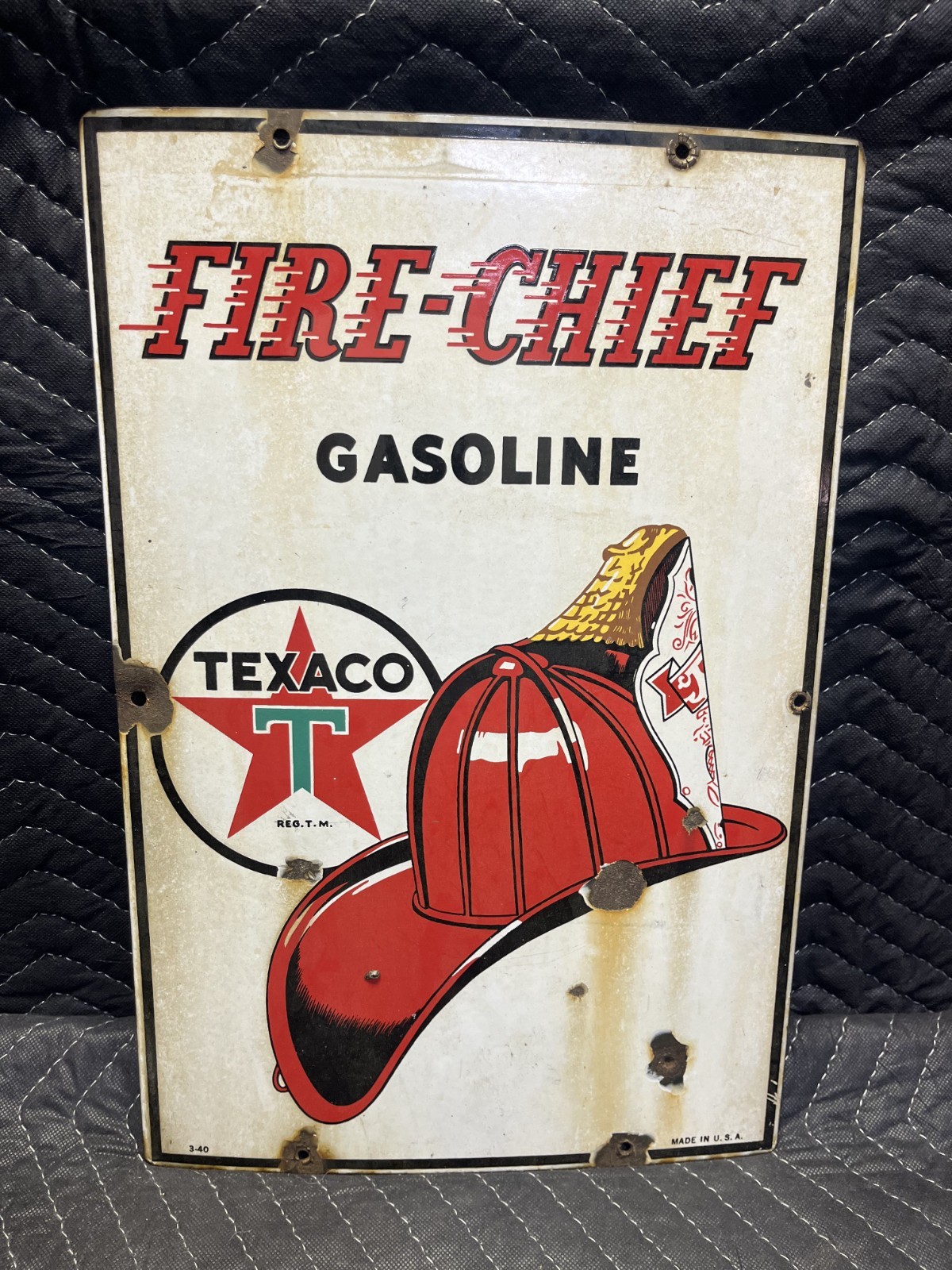 Vintage 1940 Texaco Fire Chief Gas Porcelain Pump Plate Sign (12 x 18) Vintage 1940 Texaco Fire Chief Gas Porcelain Pump Plate Sign (12 x 18)