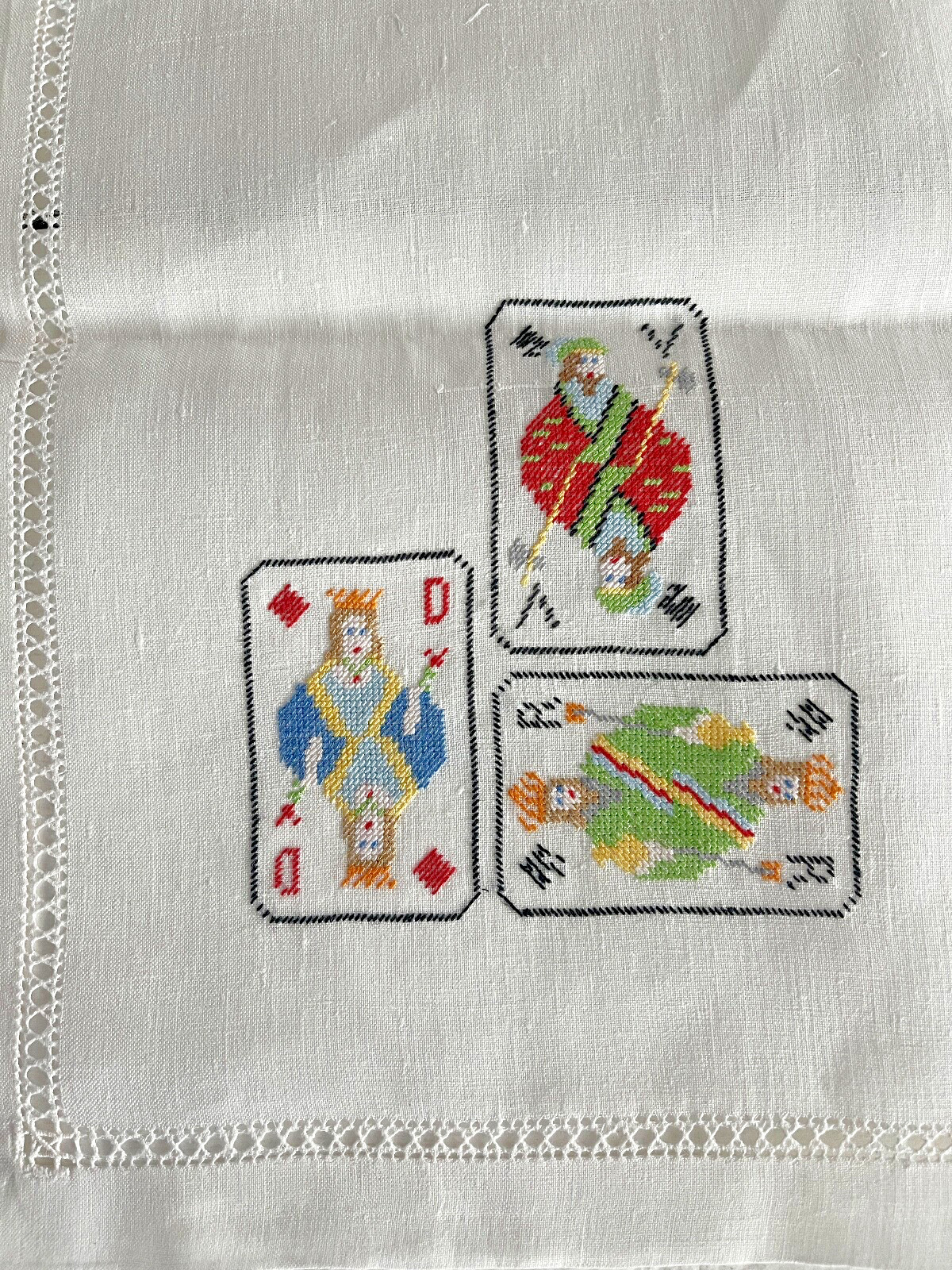RARE LINEN CARD TABLE TOPPER. Hand-stitched Euro-Design. An Exceptional Gift RARE LINEN CARD TABLE TOPPER. Hand-stitched Euro-Design. An Exceptional Gift