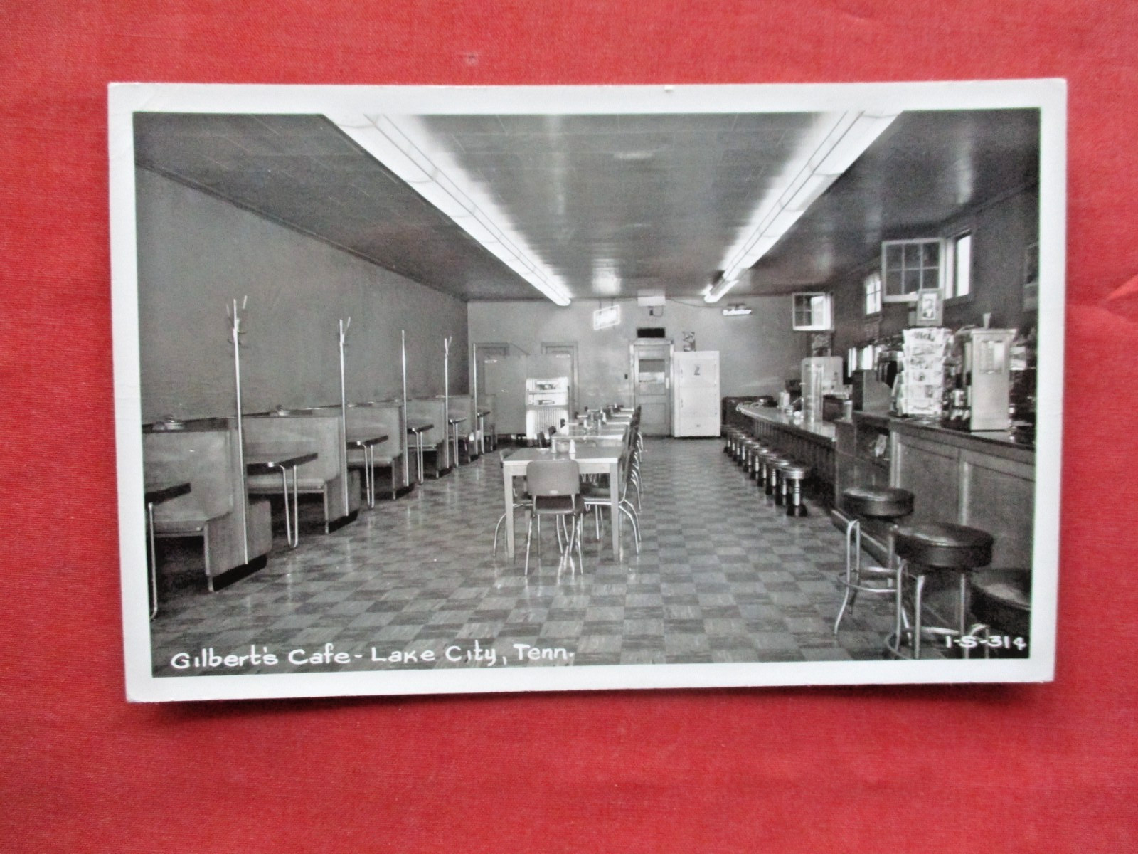 RPPC Interior Gilbert\'s Cafe Lake City Tenn  Juke Box-Postcard rack         A 12