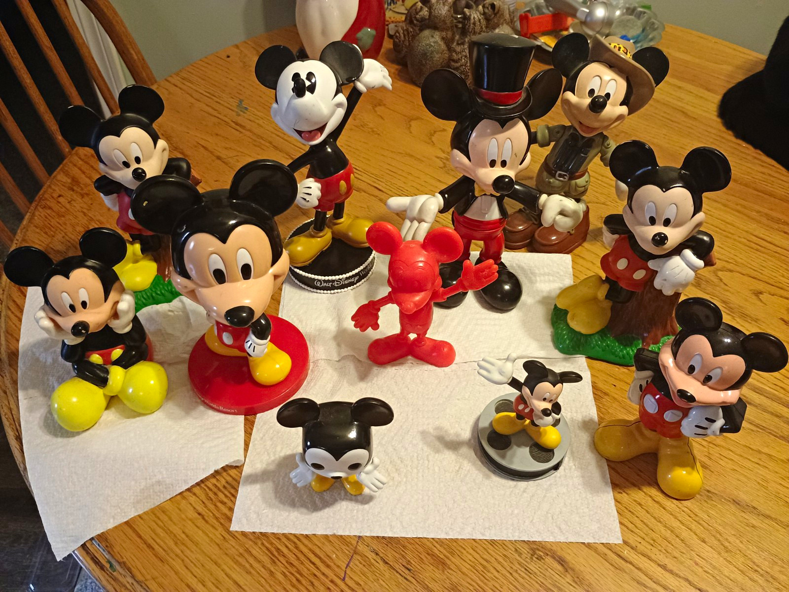 Disney Mickey Mouse Figurine Lot Coin Bank Bobblehead Musical 1999 8\