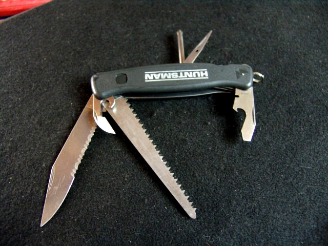 WENGER  MOUNTAINEER RANGER-SERRATED-RETIRED-SWISS ARMY KNIFE-w/MOLLE CASE-EXCLNT