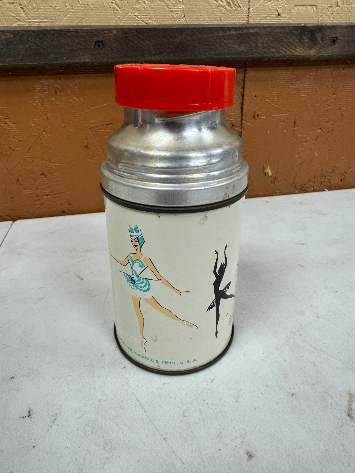 Vintage Metal Aladdin Ballerina Pink Thermos Half Pint Bottle Glass Lined Rare