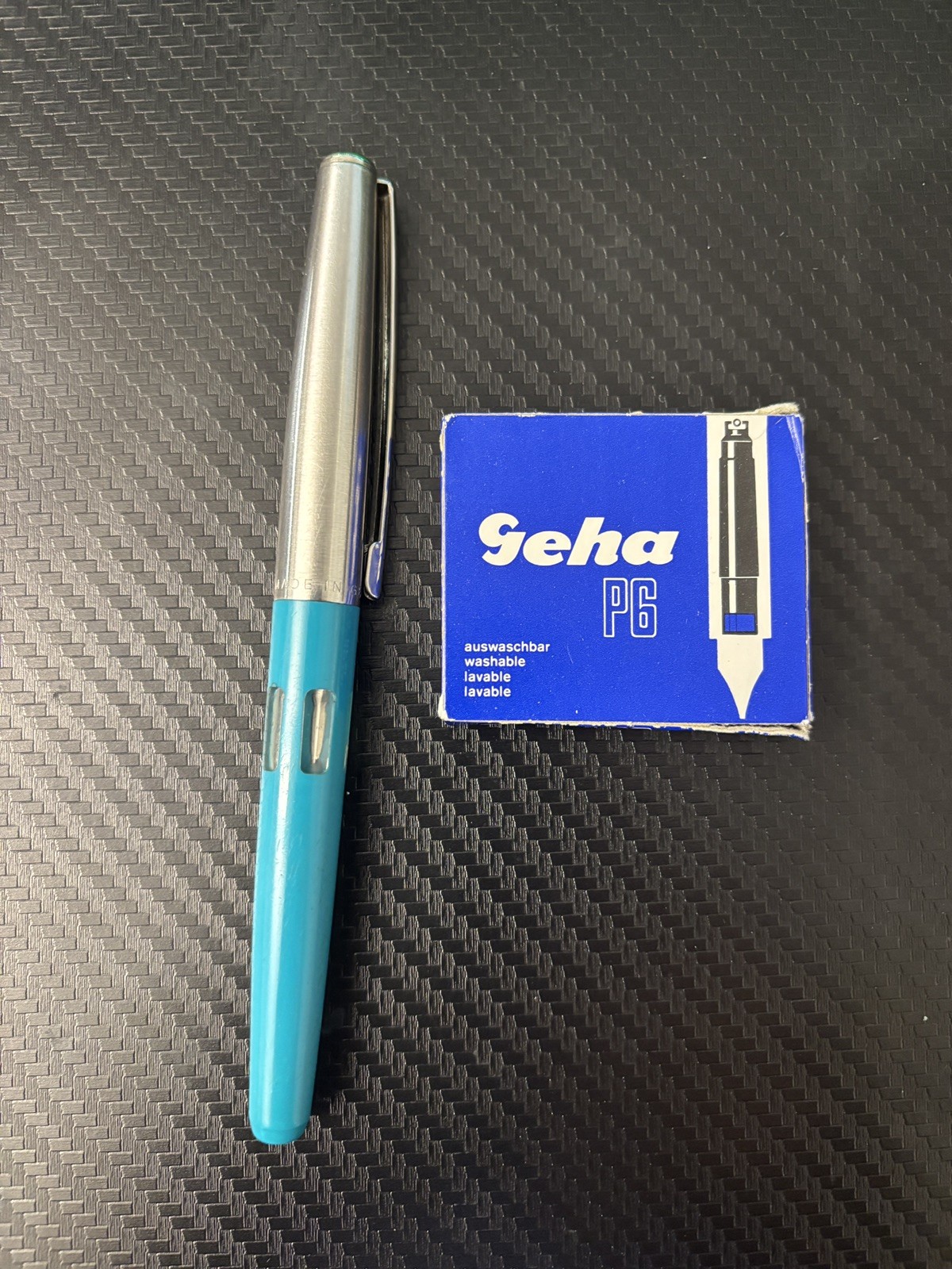 Vintage Geha Champion P 704 Fountain Pen Green. With 6 cartridges.