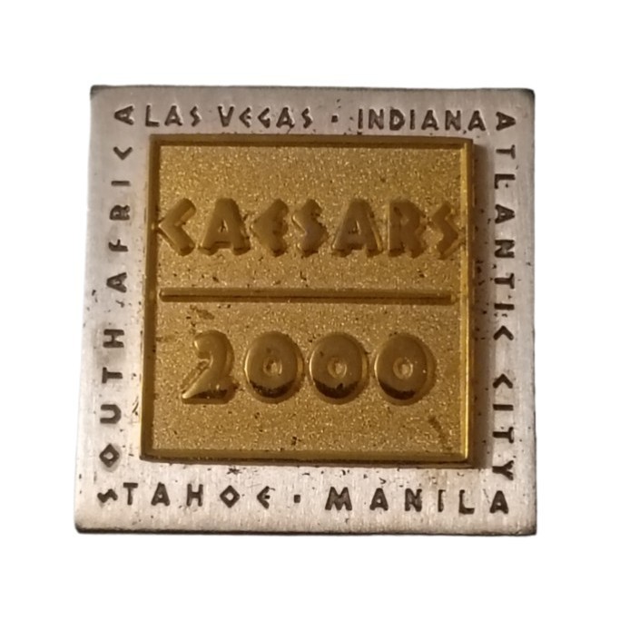 Caesars Palace 2000 Las Vegas Atlantic City Tahoe Travel Souvenir Pin