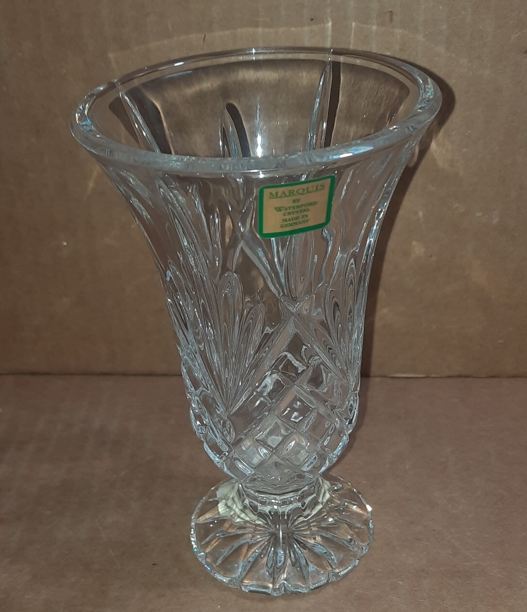 VASE 6\