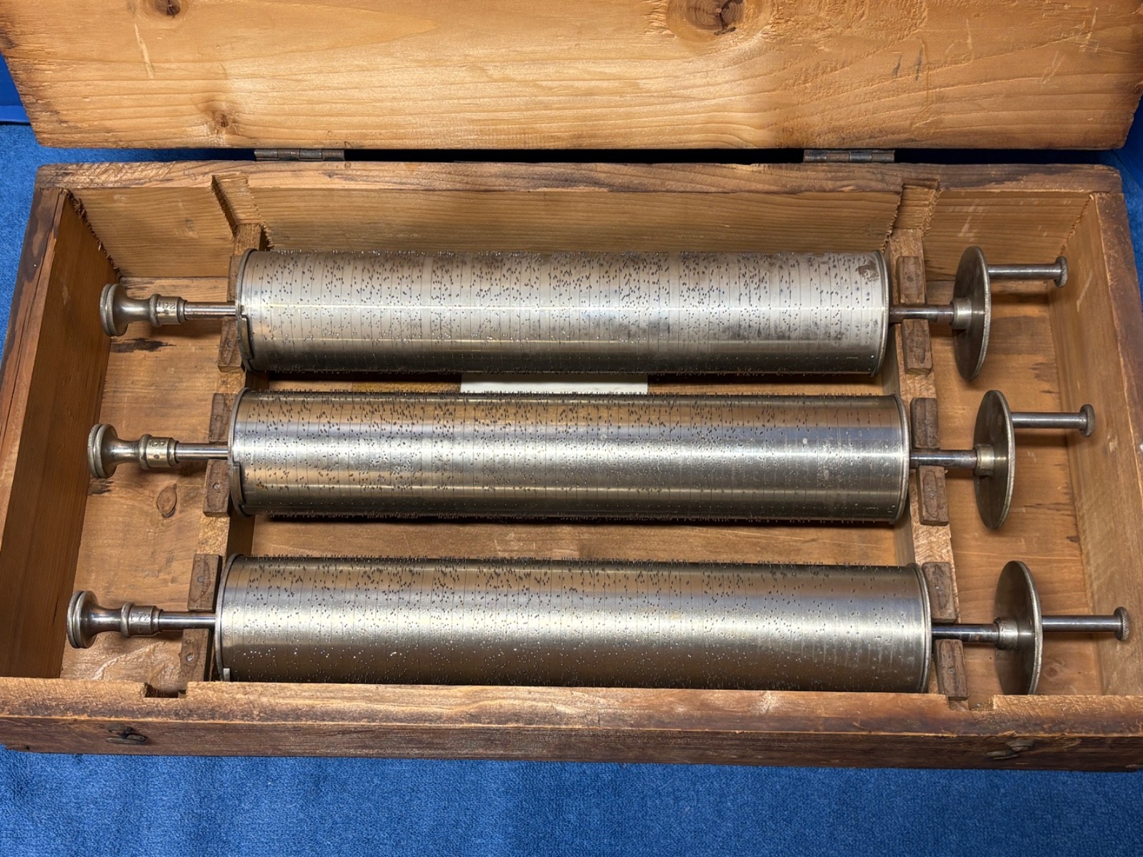 3 Mermod Freres ? Interchangeable Music Box 11\