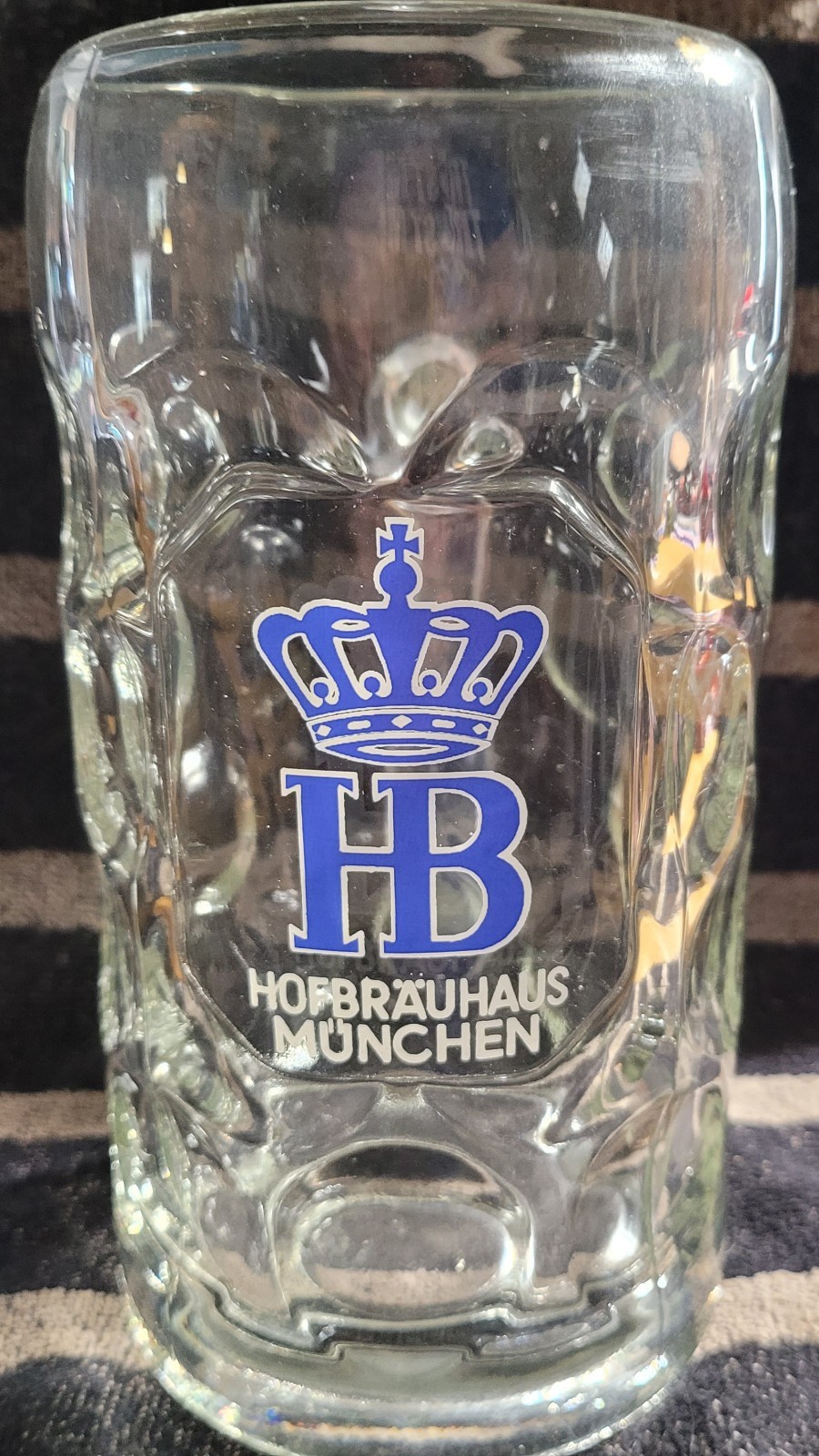 1 Liter Hofbräuhaus München clear glass dimple beer stein 1 Liter Hofbräuhaus München clear glass dimple beer stein
