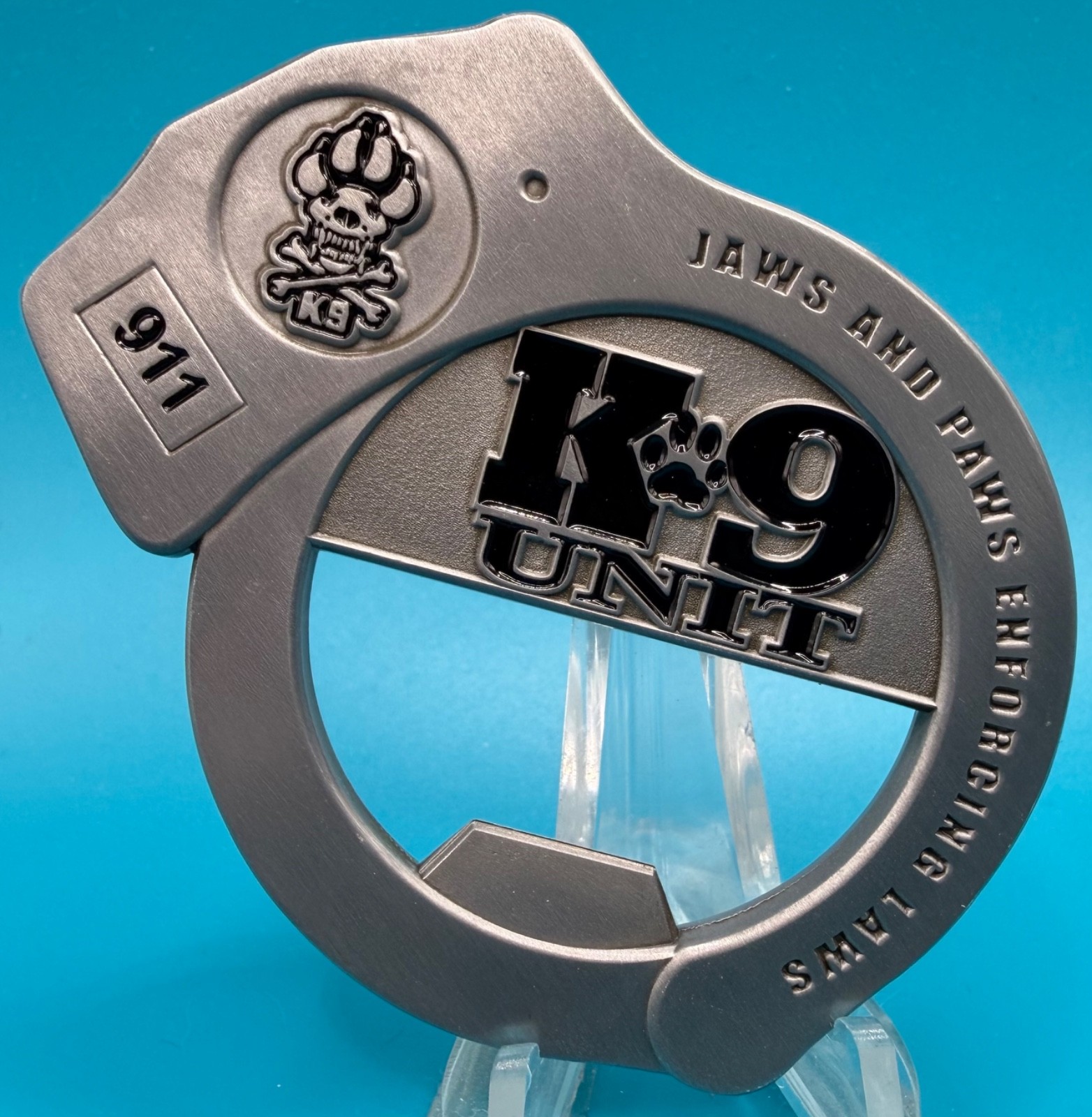 Police K-9 unit 9-11 Jaws and Paws Enforcing Laws Officer VHTF Challenge Coin