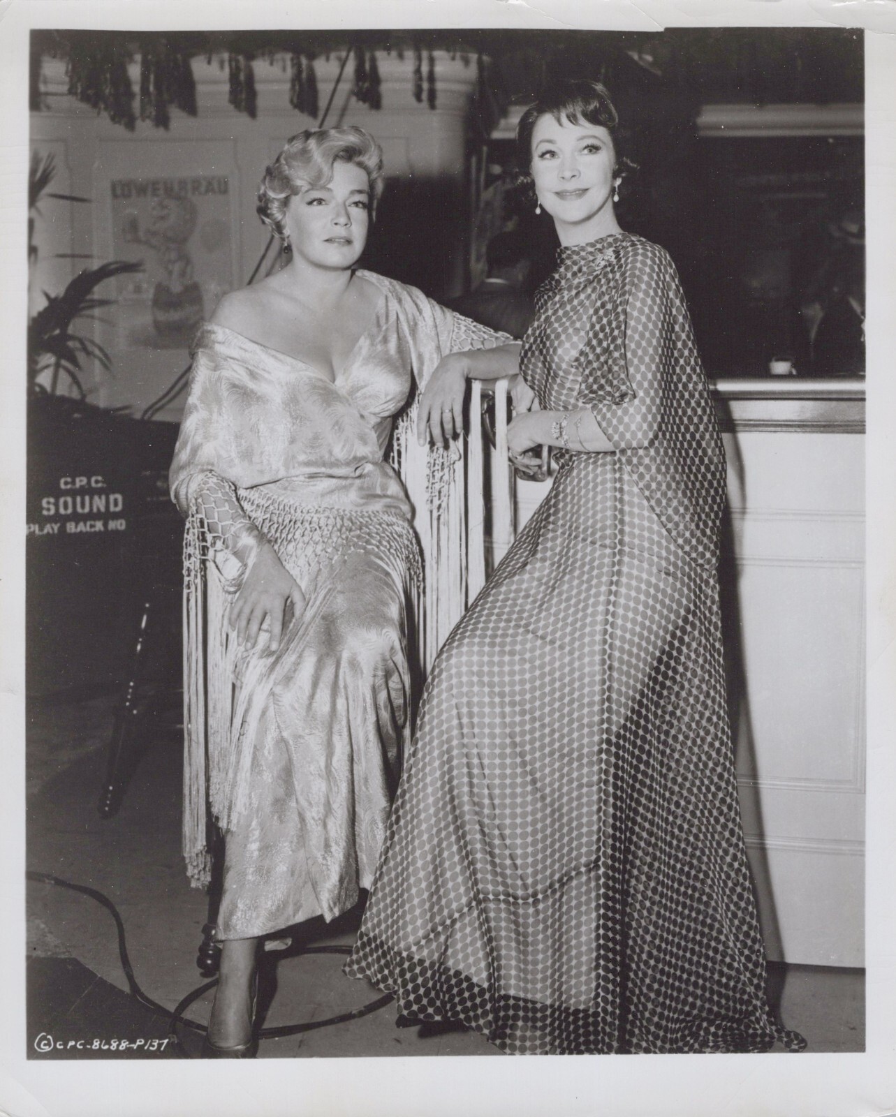 Hollywood Beauty VIVIEN LEIGH + SIMONE SIMON 1960s STUNNING PORTRAIT Photo 797