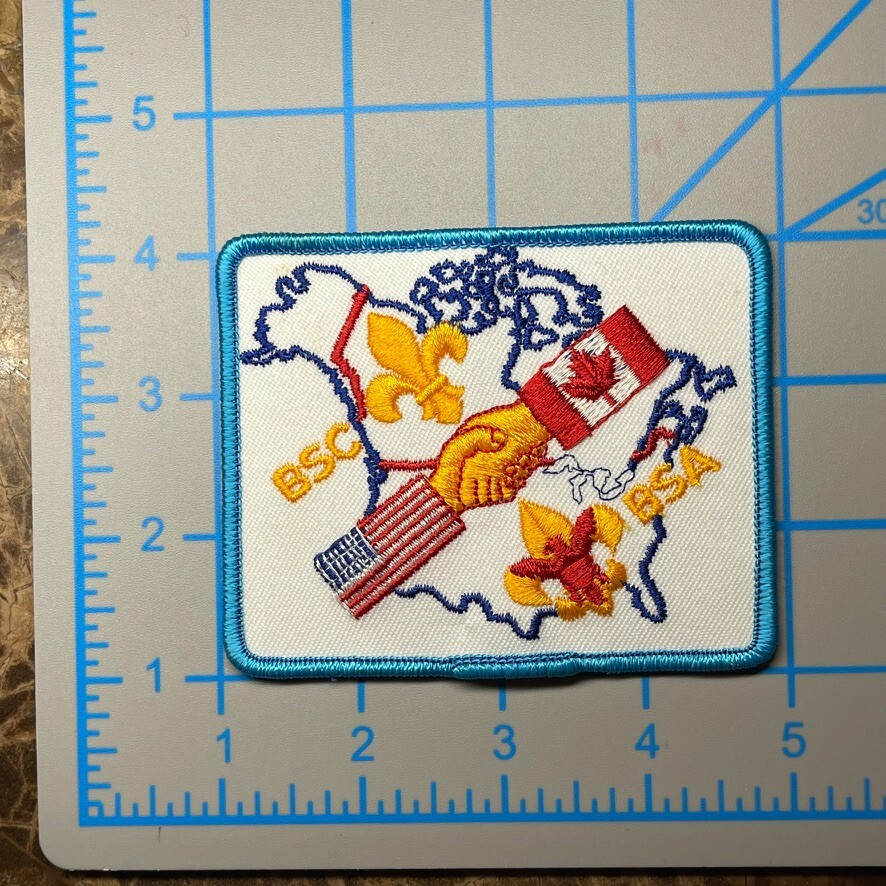Boy Scouts of Canada Boy Scouts of America Patch Flag 4\