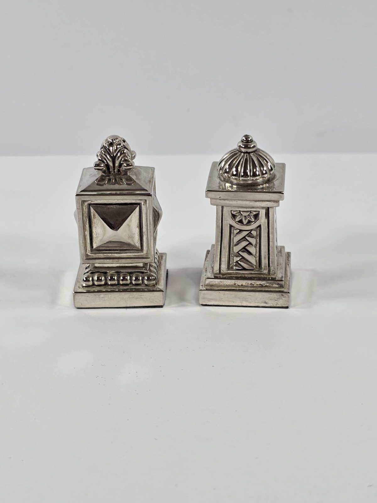 Vintage Silver Plated Art Deco & Neoclassical Pillar Salt & Pepper Shakers Vintage Silver Plated Art Deco & Neoclassical Pillar Salt & Pepper Shakers