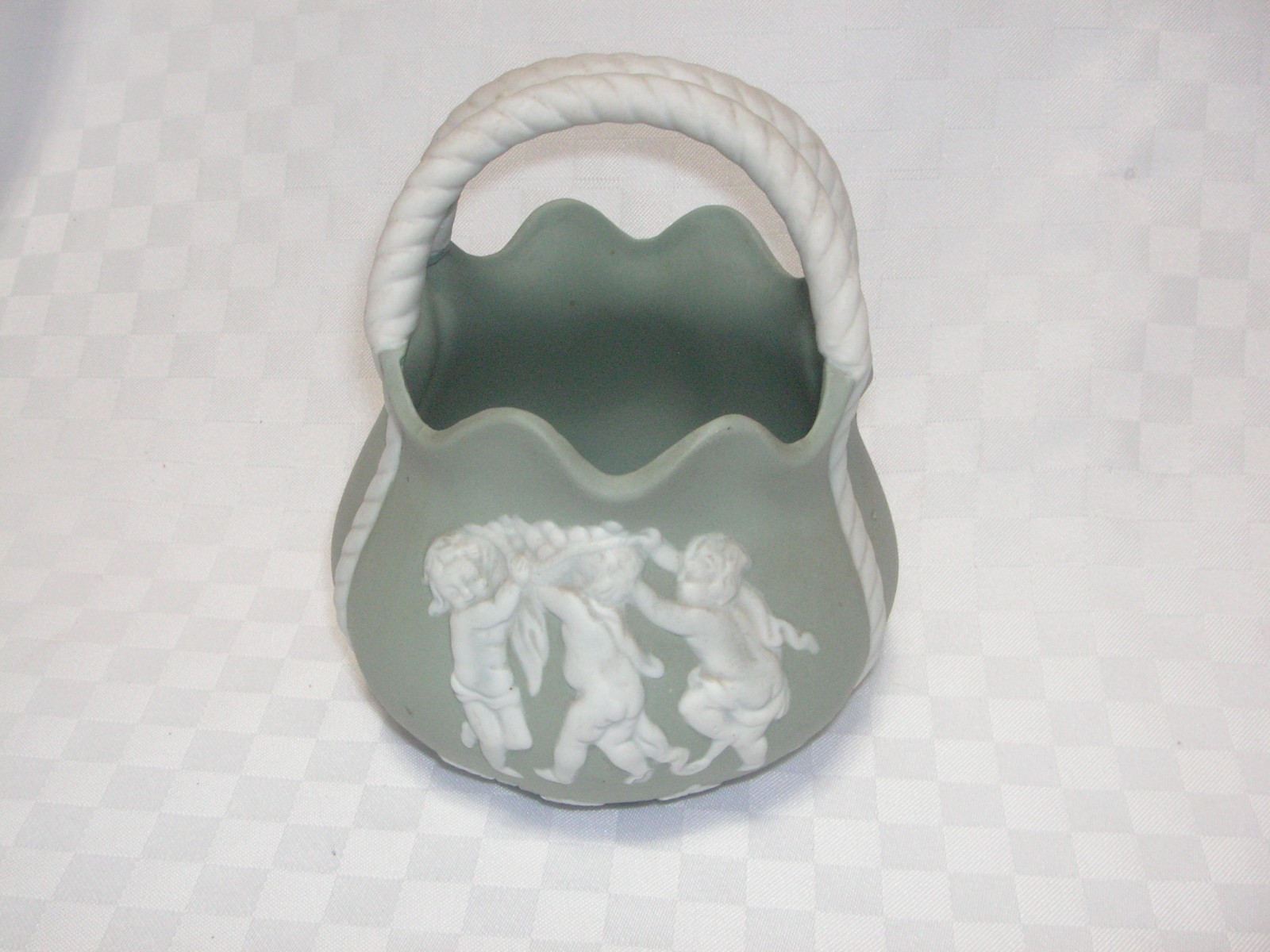 OLD, CUTE JASPERWARE BASKET WITH CUPIDS