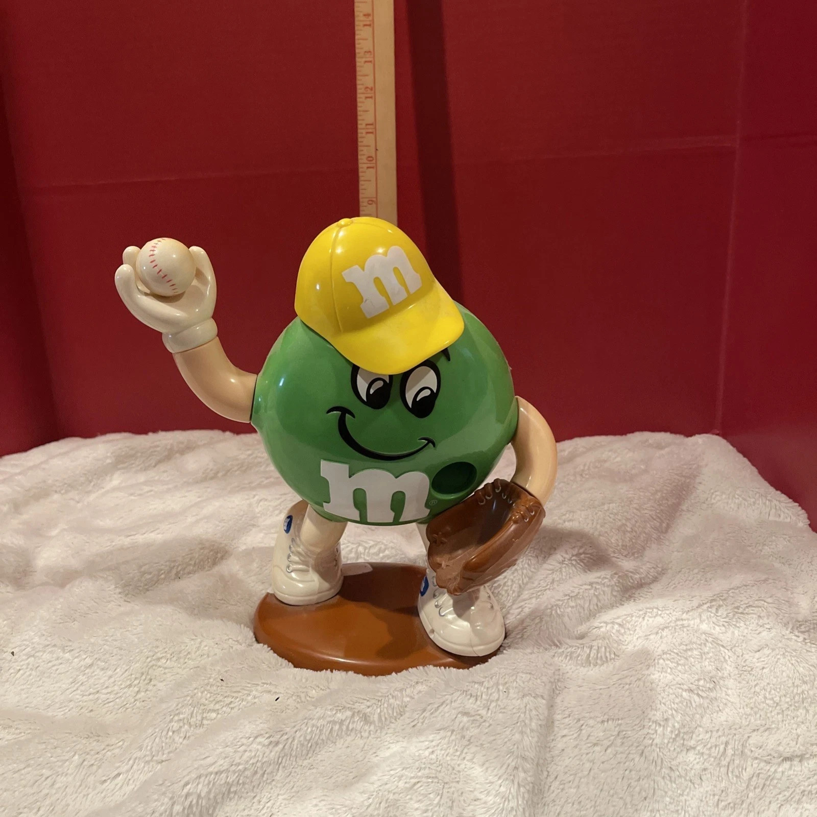 1995 M&M\'s Limited Edition Sports Baseball Player Candy Dispenser Rare Green