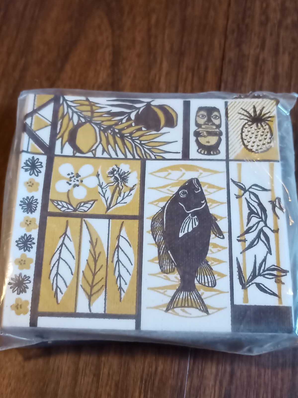 Vintage Retro Hawaiian Napkins Tiki  Honolulu Paper Company 36 Count Unopened 