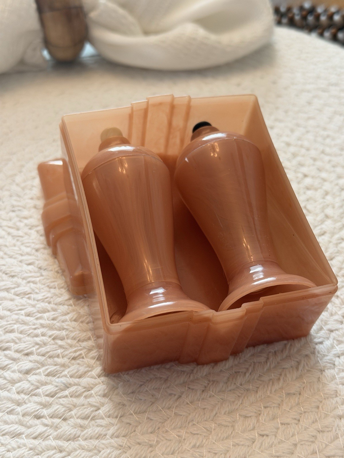 Art Deco pink Carvanite salt and pepper shakers Art Deco pink Carvanite salt and pepper shakers