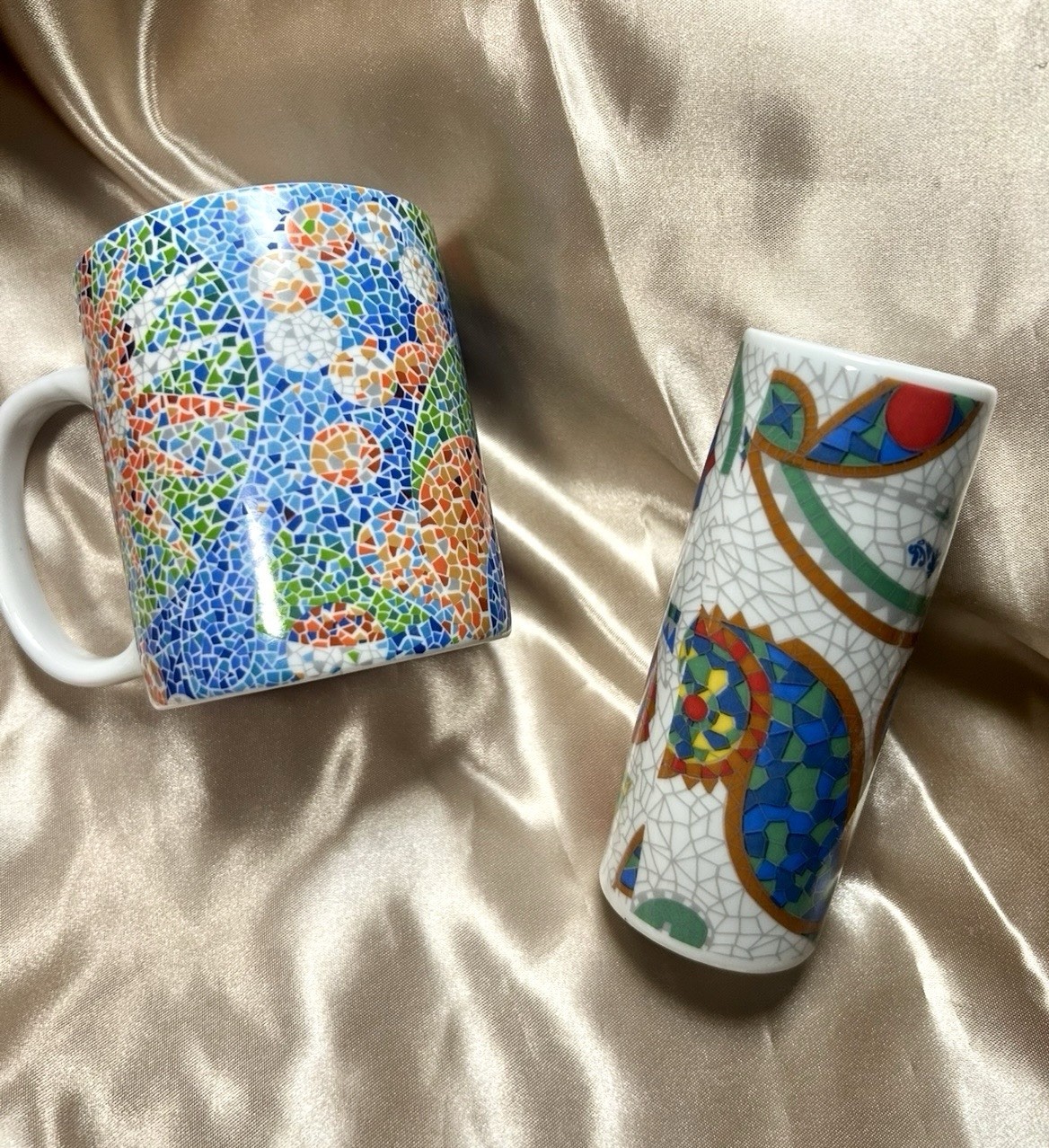 Antoni Gaudi Barcelona Trencadis Mug & Porcelain Tube Vase Art Set