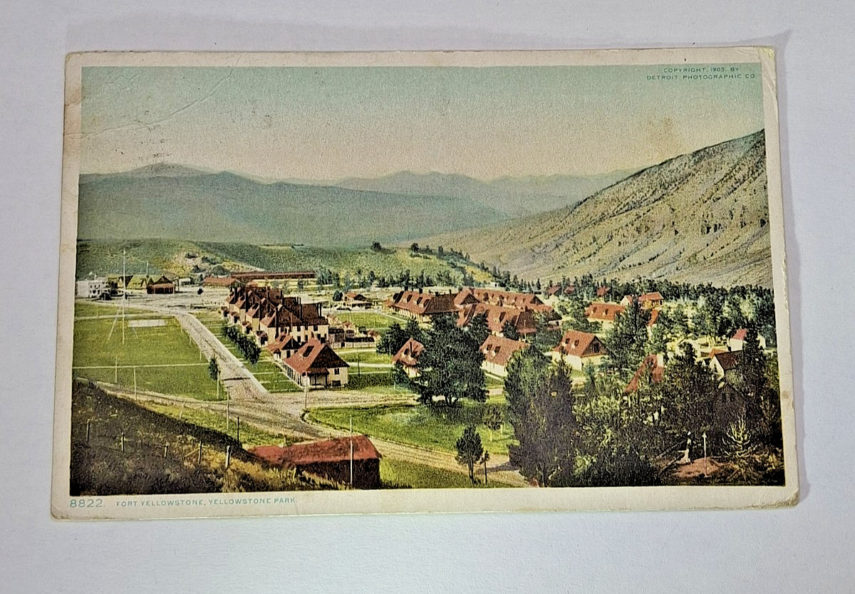 1909 Fort Yellowstone Yellowstone Park Postcard Detroit Photographic Co 1¢ Stamp