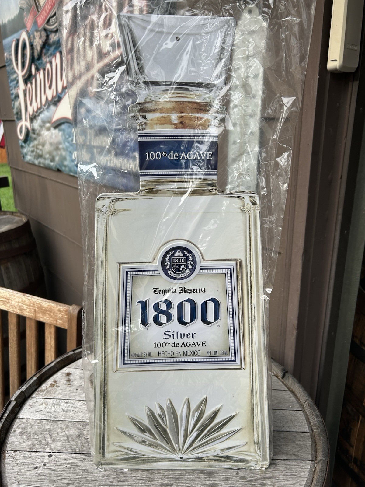 BRAND NEW 1800 Tequila Reserva Silver 100% de Agave Bottle Metal Tin Tacker Sign